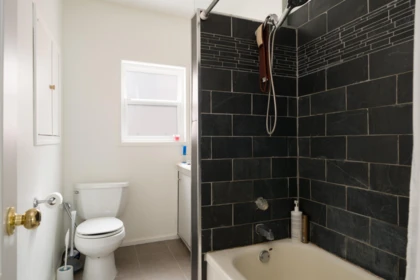 Guest Bathroom Photo of 2066 E 23rd Avenue, Vancouver, BC