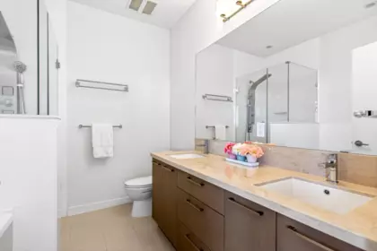 Laundry Room Photo of 4101 3080 Lincoln Avenue, Coquitlam, BC