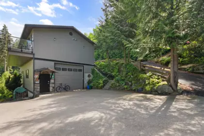 Outdoor Deck Photo of 42934 Old Orchard Road, Chilliwack, BC