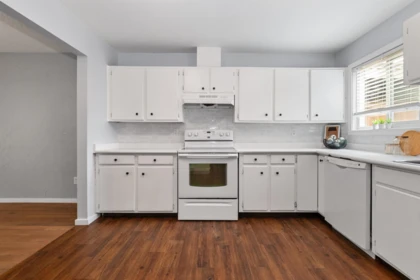 Breakfast Nook Photo of 12 9473 Hazel Street, Chilliwack, BC