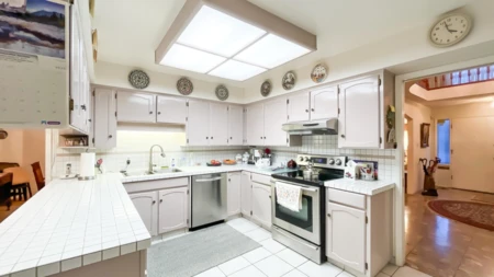 Office / Den Photo of 4680 W 15th Avenue, Vancouver, BC