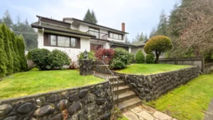 4680 W 15th Avenue, Vancouver, BC