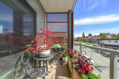 Backyard Photo of 301 2345 Rindall Avenue, Port Coquitlam, BC