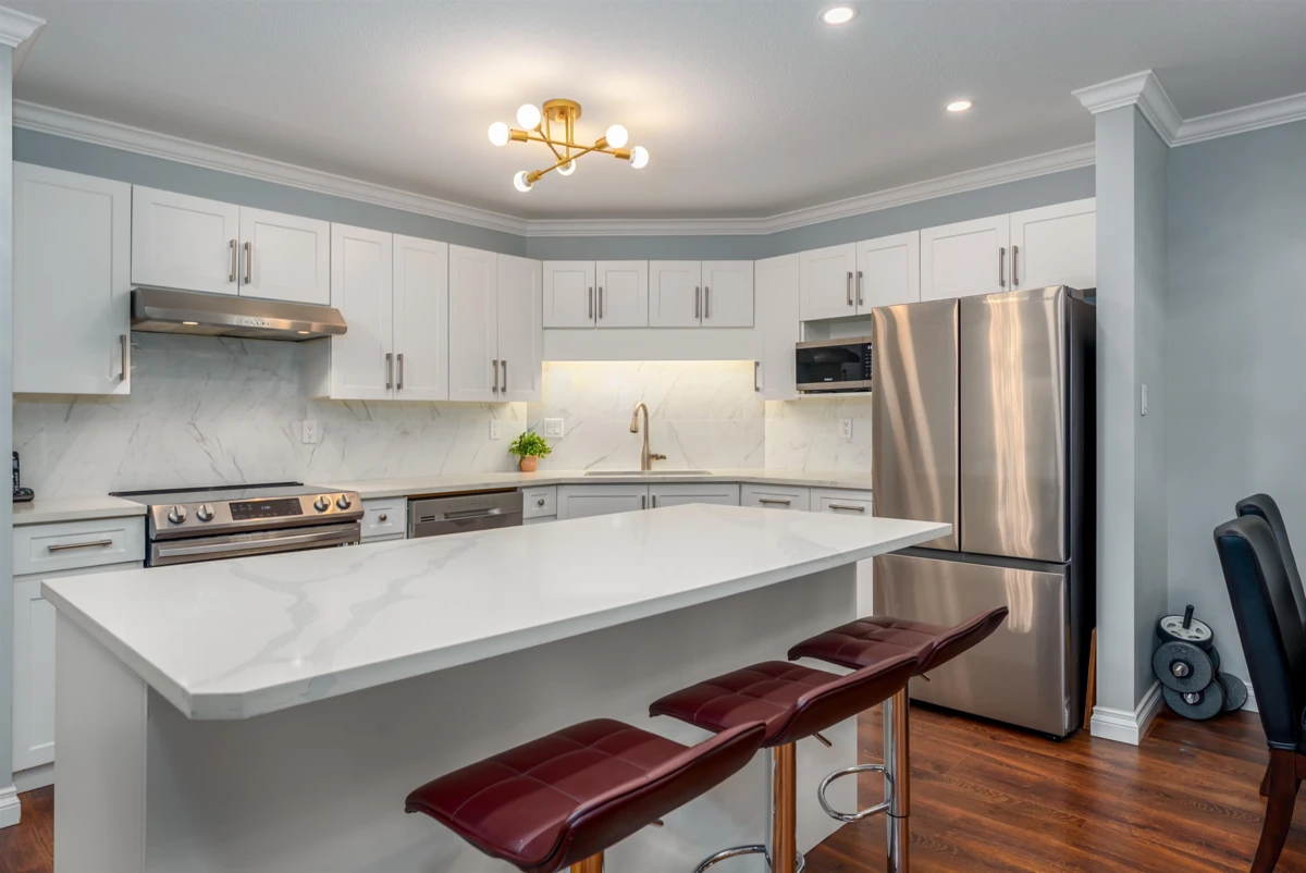 Family Room Photo of 301 2410 Emerson Street, Abbotsford, BC
