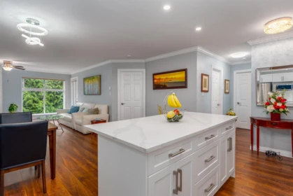 Kitchen Island Photo of 301 2410 Emerson Street, Abbotsford, BC