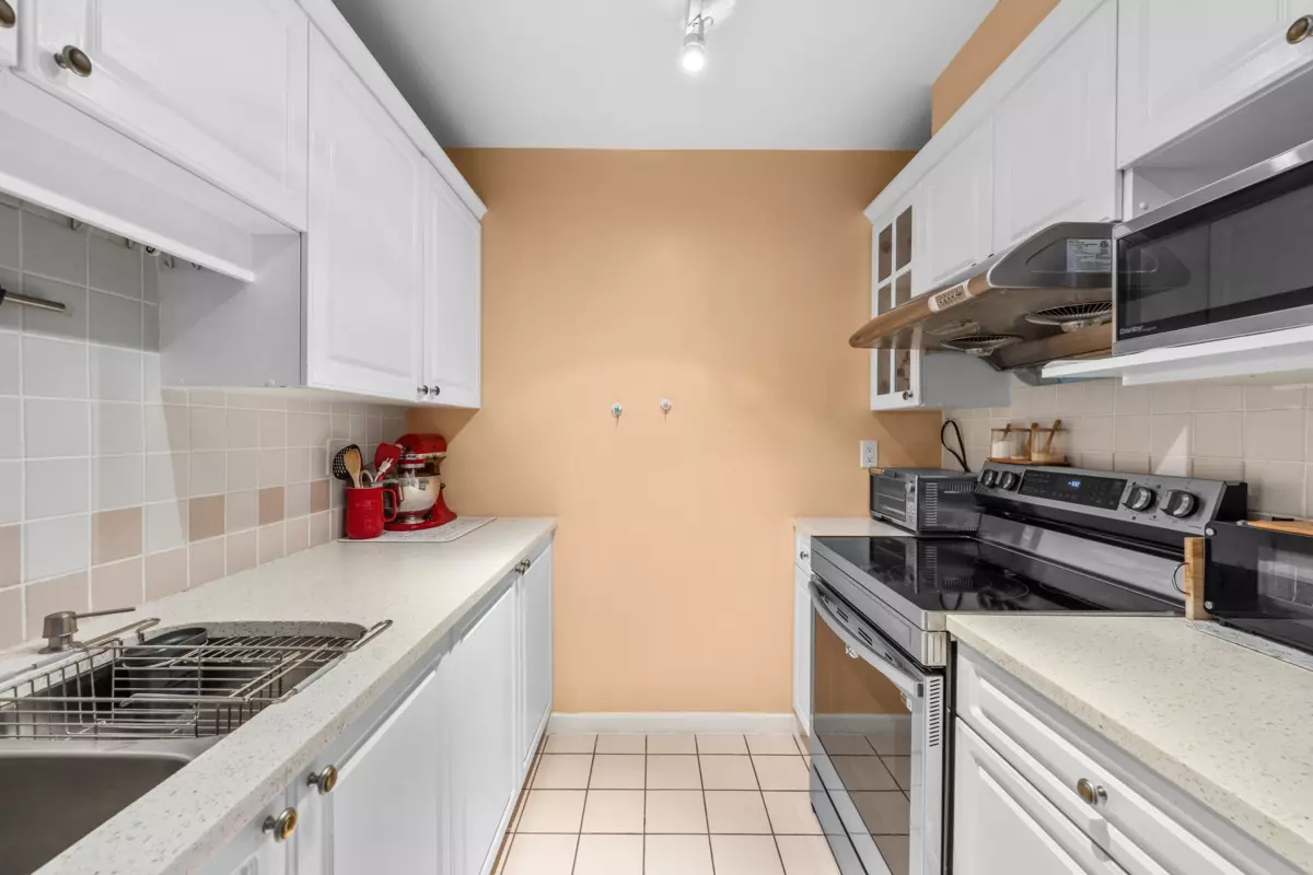 Dining Area Photo of 1505 6838 Station Hill Drive, Burnaby, BC