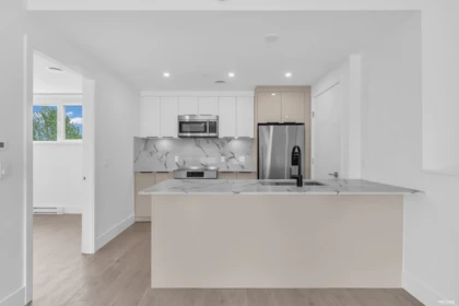 315 2250 E 1st Avenue, Vancouver, BC, Vancouver — Townhouse for sale