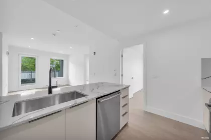 315 2250 E 1st Avenue, Vancouver, BC, Vancouver — Townhouse for sale