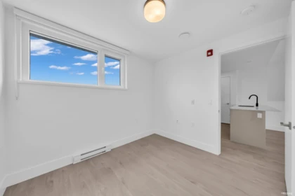 Guest Bathroom Photo of 315 2250 E 1st Avenue, Vancouver, BC