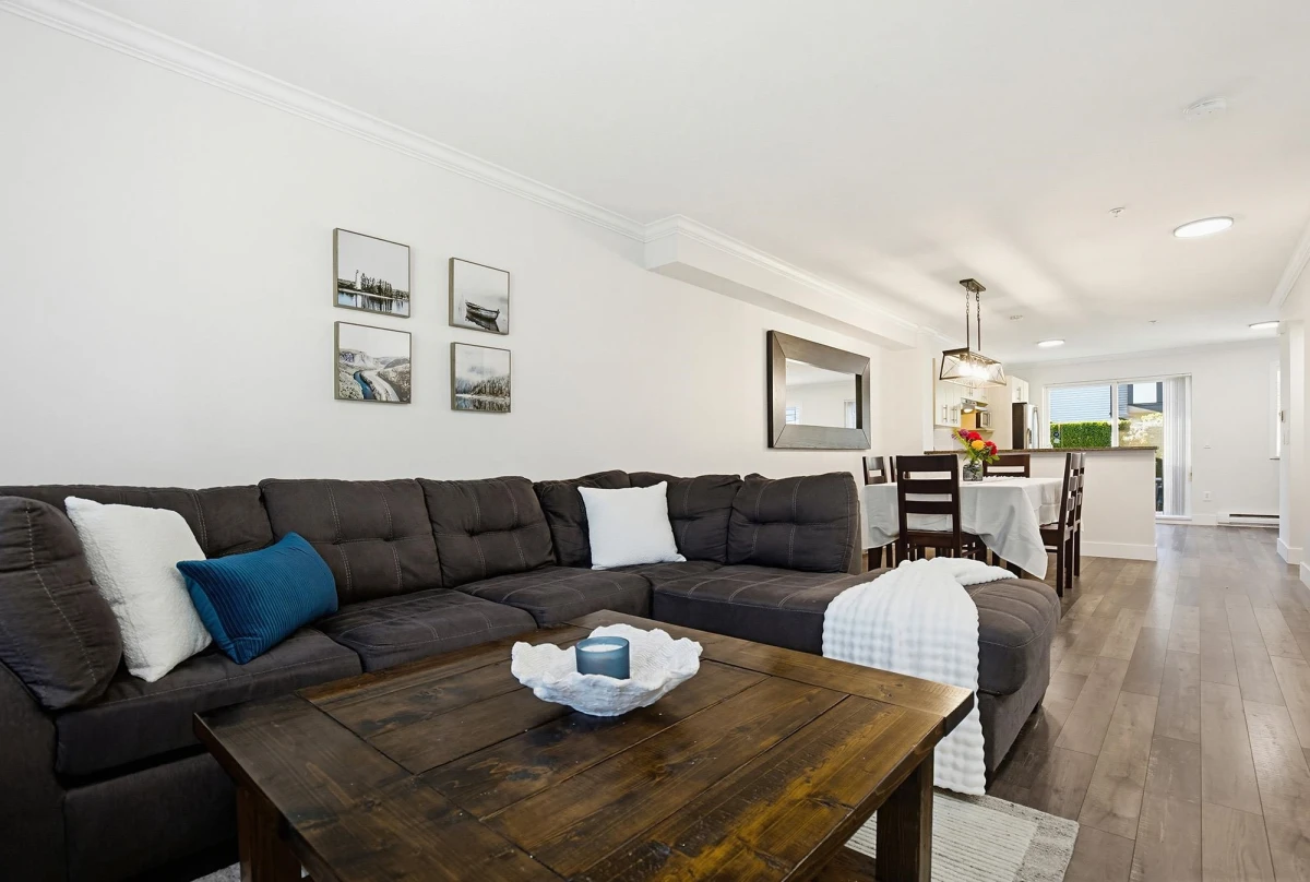 Dining Area Photo of 99 20875 80 Avenue, Langley, BC