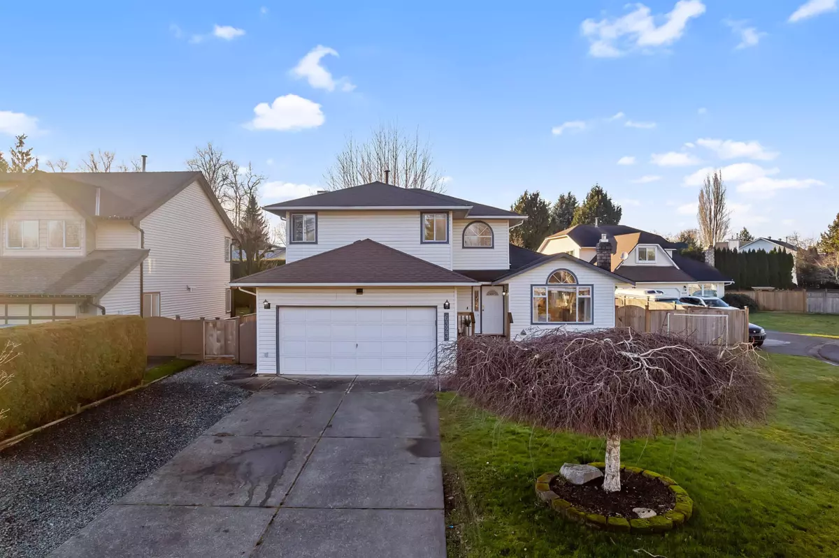 Family Room Photo of 6323 171a Street, Surrey, BC
