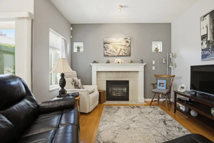 Guest Bathroom Photo of 146 33751 7 Avenue, Mission, BC