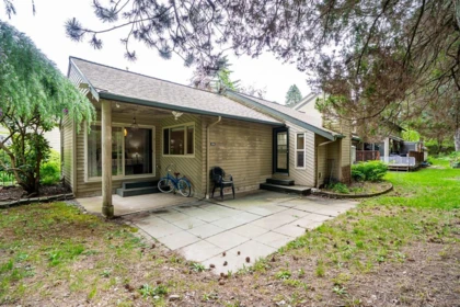 Front Yard Photo of 15784 Mcbeth Road, Surrey, BC