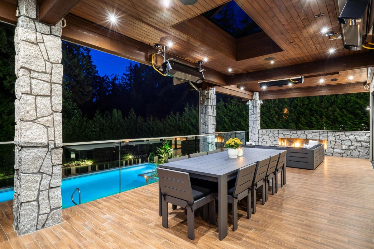 Living Room Photo of 14073 34a Avenue, Surrey, BC