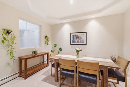 Kitchen Photo of 4383 Cove Cliff Road, North Vancouver, BC