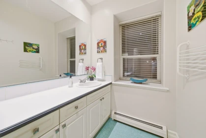Walk-In Closet Photo of 4383 Cove Cliff Road, North Vancouver, BC