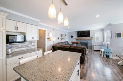 Walk-In Closet Photo of 35408 Lethbridge Drive, Abbotsford, BC