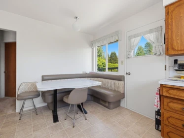 Primary Bathroom Photo of 1218 Chamberlain Drive, North Vancouver, BC