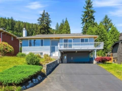 1218 Chamberlain Drive, North Vancouver, BC