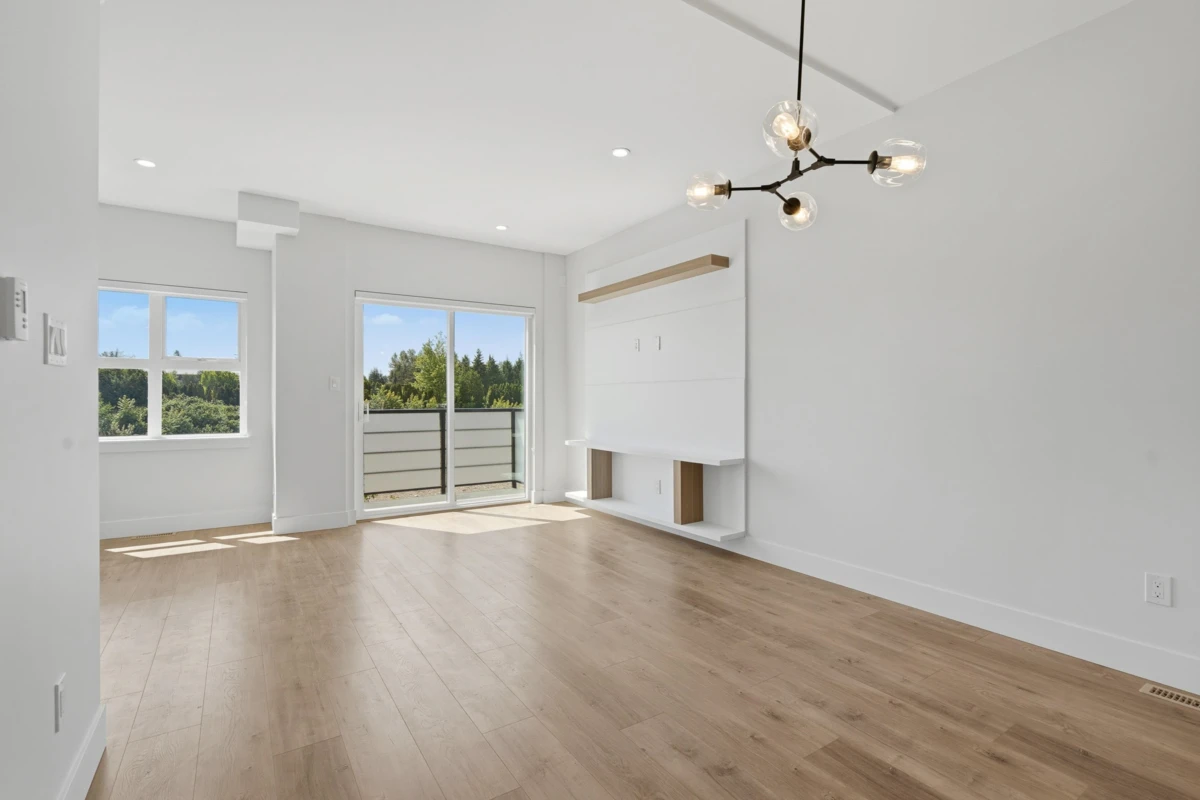 Dining Area Photo of 21 177 175a Street, Surrey, BC