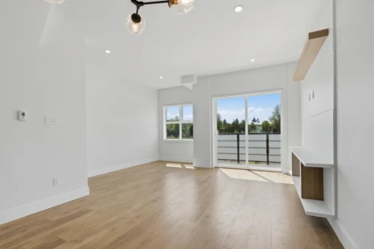 Breakfast Nook Photo of 21 177 175a Street, Surrey, BC