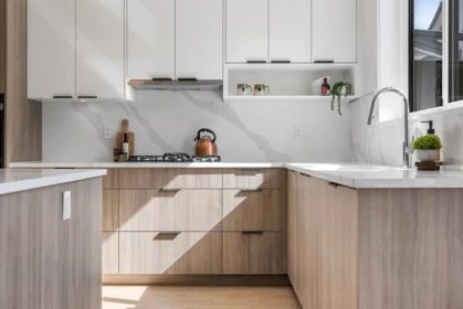 Kitchen Photo of 15 5993 143 Street, Surrey, BC