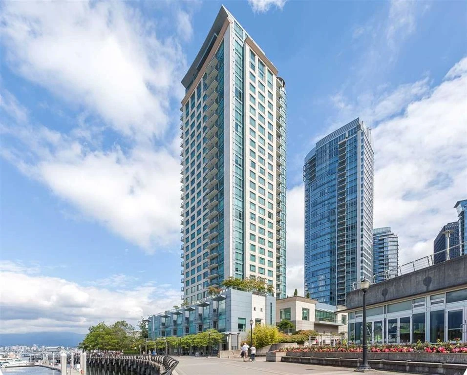 Exterior Rear Photo of 2302 323 Jervis Street, Vancouver, BC