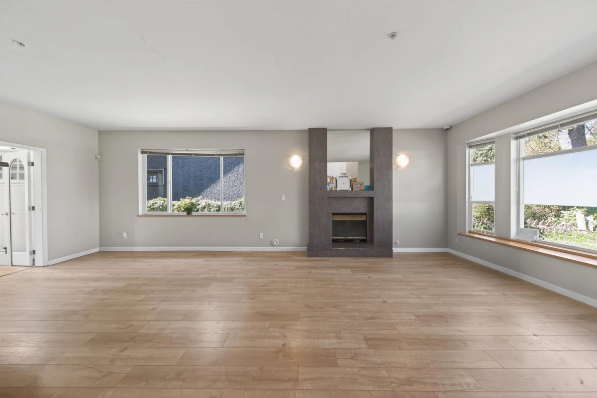 Dining Area Photo of 3456 W 36th Avenue, Vancouver, BC