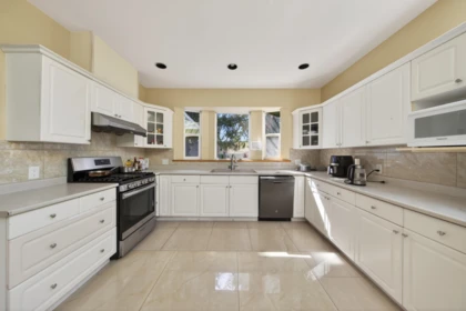 Breakfast Nook Photo of 3456 W 36th Avenue, Vancouver, BC