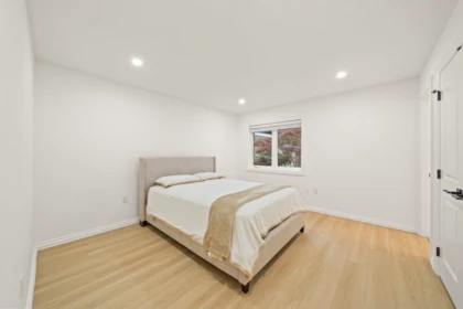 Hot Tub / Spa Photo of 14389 26 Avenue, Surrey, BC