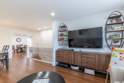 Breakfast Nook Photo of 3924 Waterton Crescent, Abbotsford, BC