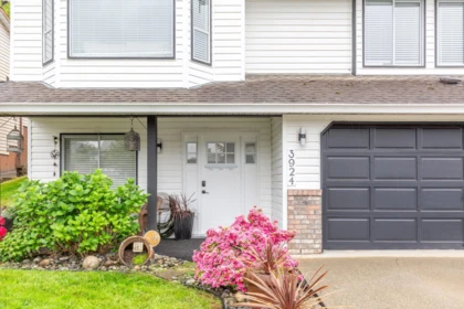 3924 Waterton Crescent, Abbotsford, BC, Abbotsford — Single Family Residence for sale