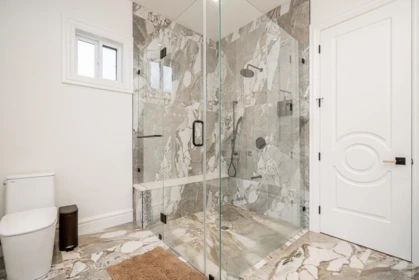 Entry Foyer Photo of 5612 129a Street, Surrey, BC