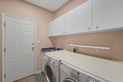 Powder Room Photo of 21106 44a Avenue, Langley, BC