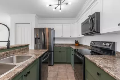 Kitchen Photo of 206 8933 EDWARD STREET, Chilliwack BC V2P 4E2