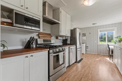 Primary Bedroom Photo of 58458 Mckay Road, Laidlaw, BC