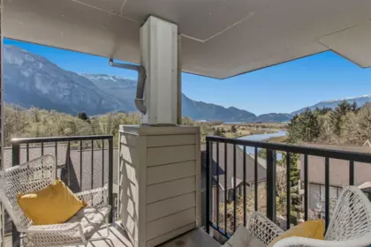 406 1212 Main Street, Squamish, BC, Squamish — Apartment/Condo for sale