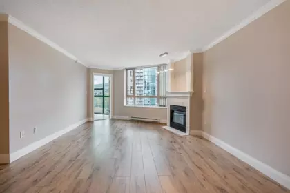 1305 1190 Pipeline Road, Coquitlam, BC, Coquitlam — Apartment/Condo for sale