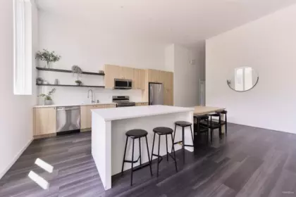 Entry Foyer Photo of 103 13623 81a Avenue, Surrey, BC