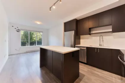 103 13623 81a Avenue, Surrey, BC, Surrey — Apartment/Condo for sale