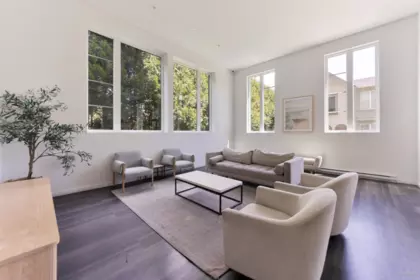Mudroom Photo of 103 13623 81a Avenue, Surrey, BC