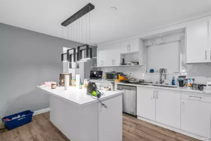 Basement Recreation Room Photo of 13572 68 Avenue, Surrey, BC