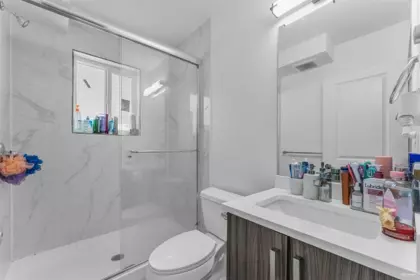 Powder Room Photo of 13572 68 Avenue, Surrey, BC