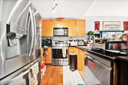 Primary Bedroom Photo of 207 7333 16th Avenue, Burnaby, BC
