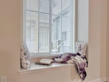 Guest Bathroom Photo of 128 5550 Admiral Way, Ladner, BC