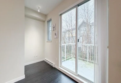 Office / Den Photo of 128 5550 Admiral Way, Ladner, BC