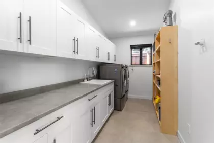 Mudroom Photo of 2409 Windridge Drive, North Vancouver, BC