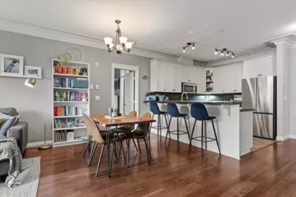 Breakfast Nook Photo of 313 32729 Garibaldi Drive, Abbotsford, BC