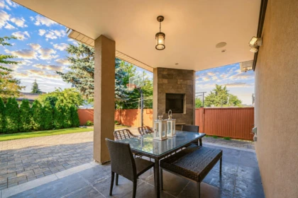 Kitchen Island Photo of 10311 Mortfield Road, Richmond, BC
