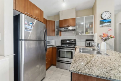 Breakfast Nook Photo of 424 4078 Knight Street, Vancouver, BC